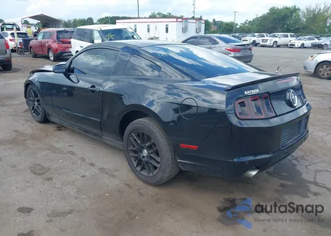 2014 Ford Mustang V6 z USA, uszkodzony, nr VIN 1ZVBP8AM9E5207899